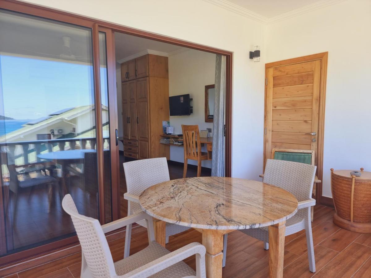 Drake Seaside Studio Apartments Bel Ombre Eksteriør billede