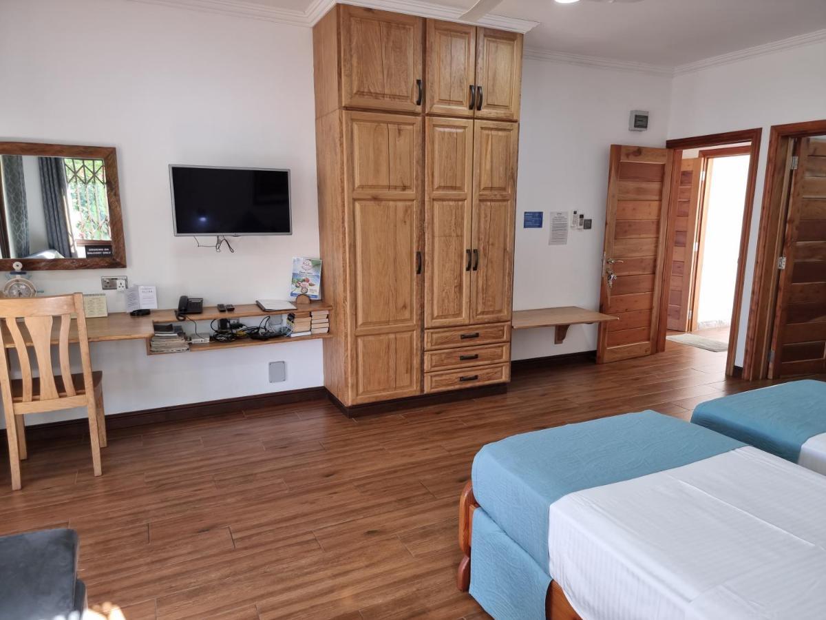 Drake Seaside Studio Apartments Bel Ombre Eksteriør billede