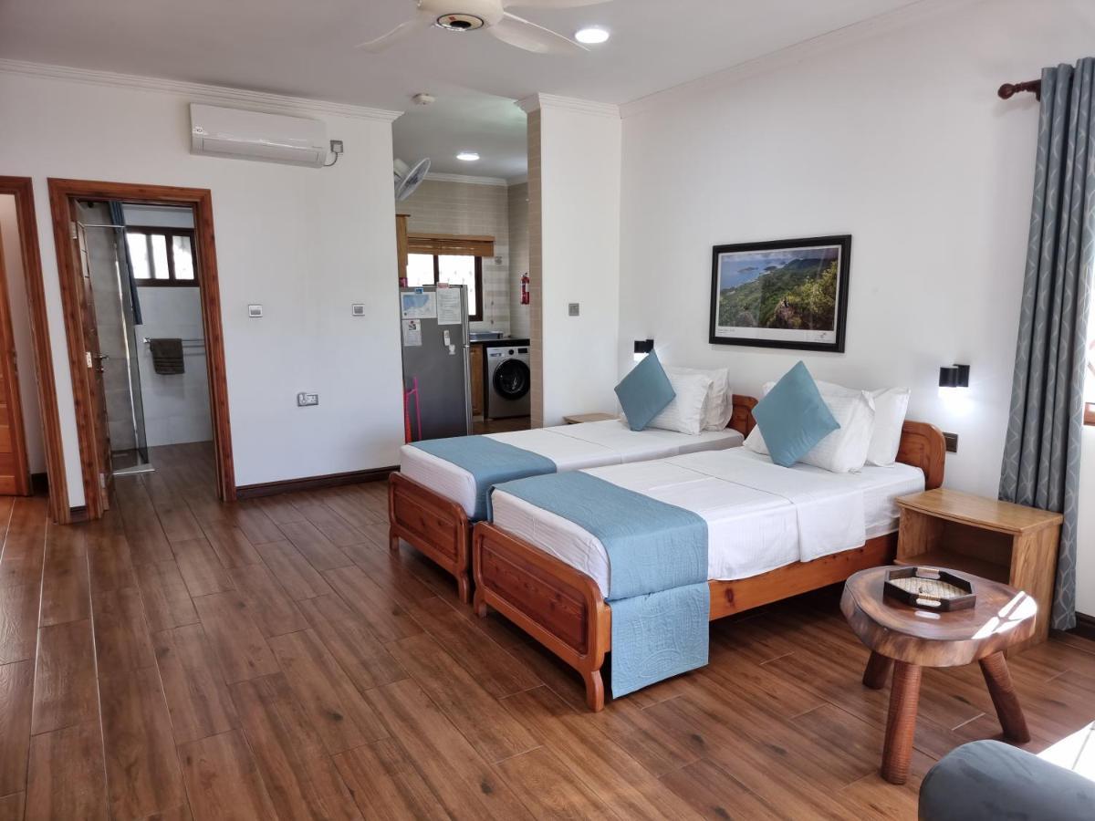 Drake Seaside Studio Apartments Bel Ombre Eksteriør billede